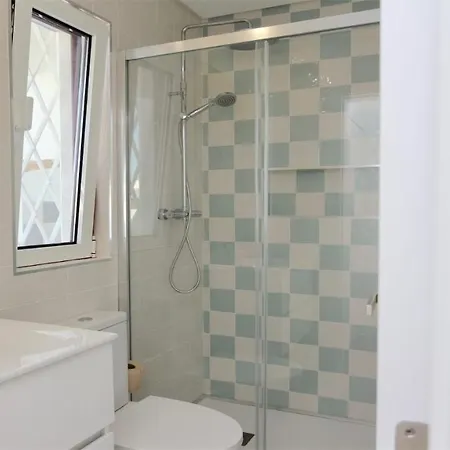 Al Salam- Cleverdetails, Walking Distance To The Marina, Restaurants, Supermarkets And Bakeries, Sleeps 8 Adults, Private Pool, Comunal Garden With Bigger Pool, Playground And Tennis Court Вилла Виламура