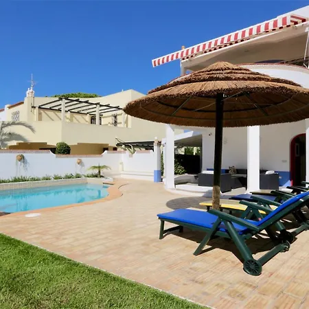Al Salam- Cleverdetails, Walking Distance To The Marina, Restaurants, Supermarkets And Bakeries, Sleeps 8 Adults, Private Pool, Comunal Garden With Bigger Pool, Playground And Tennis Court * Виламура