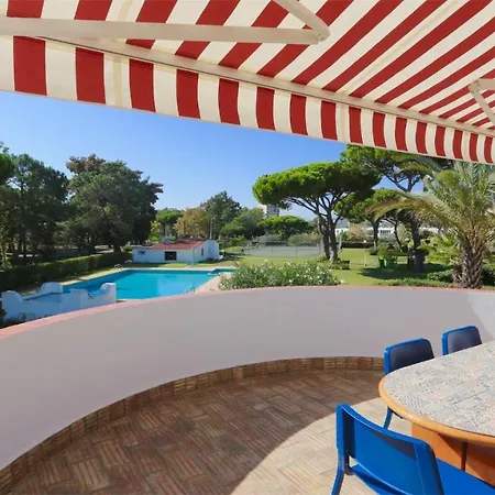 Villa Al Salam: Marina-side Retreat With Private Pool And Communal Amenities Vilamoura