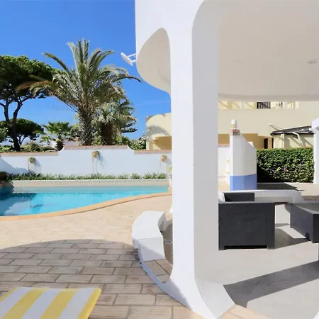 Al Salam- Cleverdetails, Walking Distance To The Marina, Restaurants, Supermarkets And Bakeries, Sleeps 8 Adults, Private Pool, Comunal Garden With Bigger Pool, Playground And Tennis Court فيلامورا