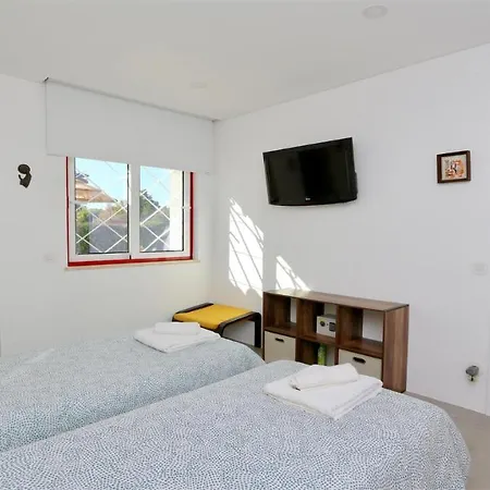 Villa Al Salam- Cleverdetails, Walking Distance To The Marina, Restaurants, Supermarkets And Bakeries, Sleeps 8 Adults, Private Pool, Comunal Garden With Bigger Pool, Playground And Tennis Court